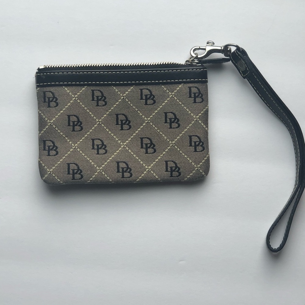 Dooney and Bourke Small change purse